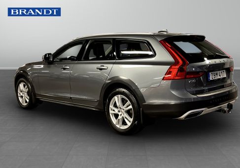 Volvo V90 Cross Country, 2018