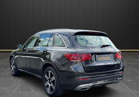Mercedes-Benz GLC 200, 2020 3
