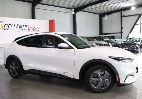 Ford Mustang Mach-E, 2022