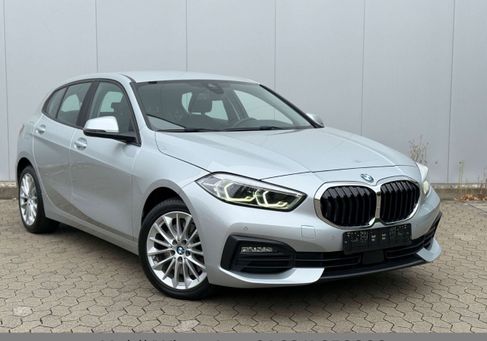 BMW 120, 2019