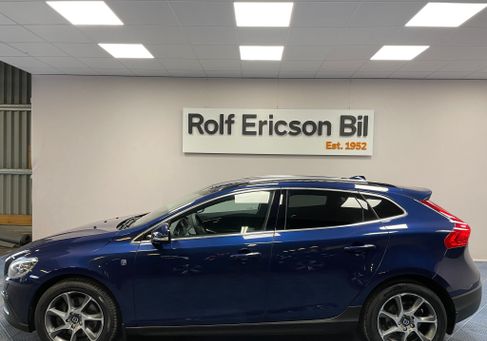 Volvo V40 Cross Country, 2016