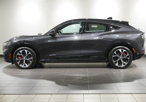 Ford Mustang Mach-E, 2022