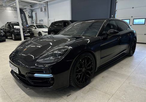 Porsche Panamera, 2019