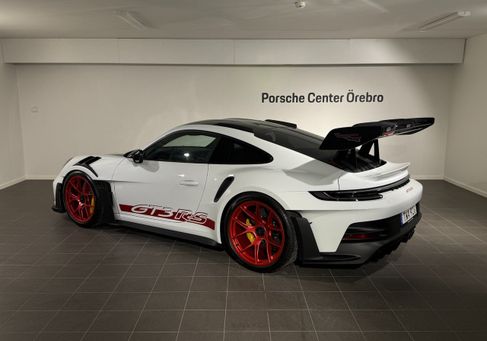 Porsche, 2025