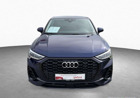 Audi Q3, 2022 2