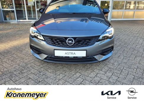 Opel Astra, 2021