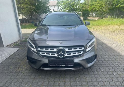 Mercedes-Benz GLA 220, 2017