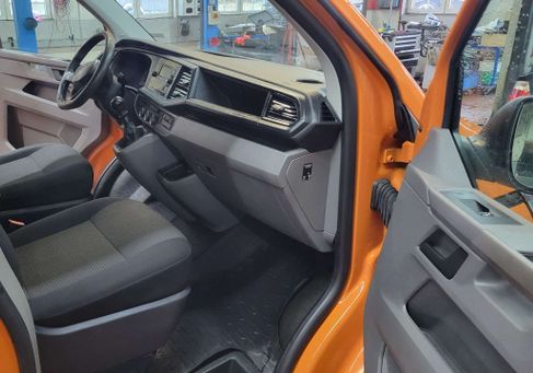 Volkswagen T6 Transporter, 2021