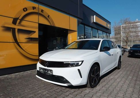 Opel Astra, 2024