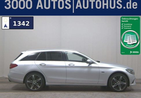 Mercedes-Benz C 300, 2021