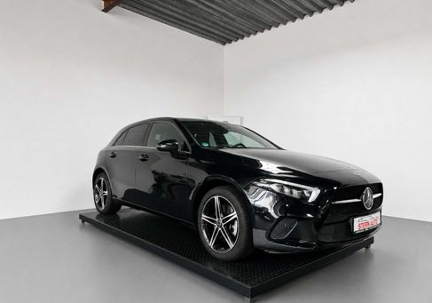 Mercedes-Benz A 250, 2022