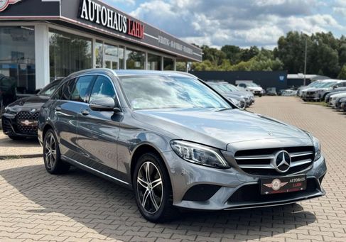 Mercedes-Benz C 300, 2021