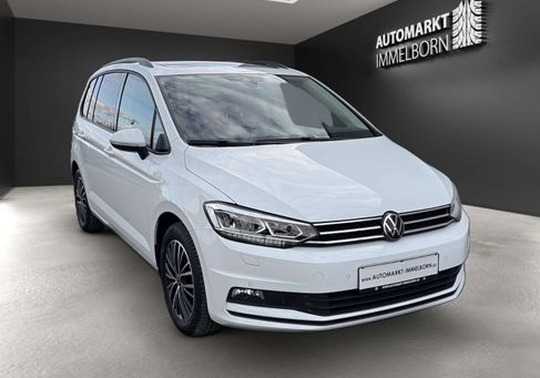 Volkswagen Touran, 2024 2