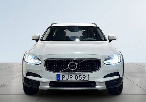 Volvo V90 Cross Country, 2018