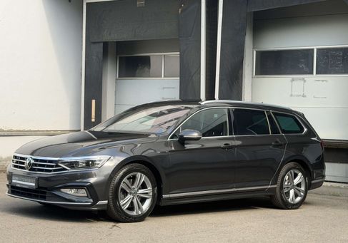 Volkswagen Passat, 2021