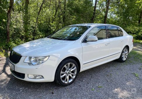 Skoda Superb, 2010