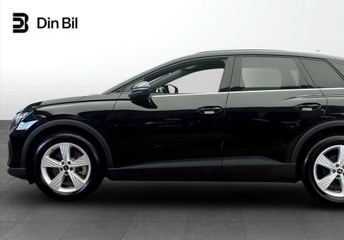 Audi Q4, 2023 2