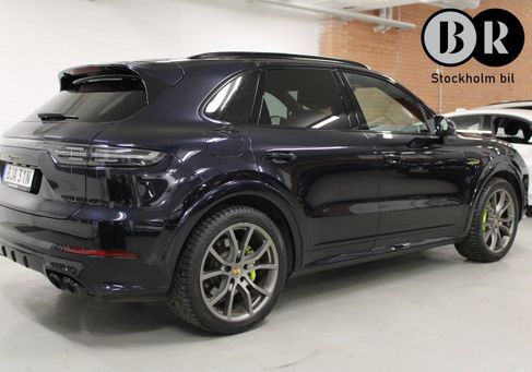 Porsche Cayenne, 2023