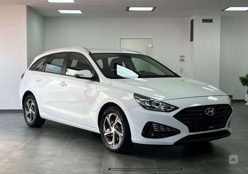 Hyundai i30, 2022