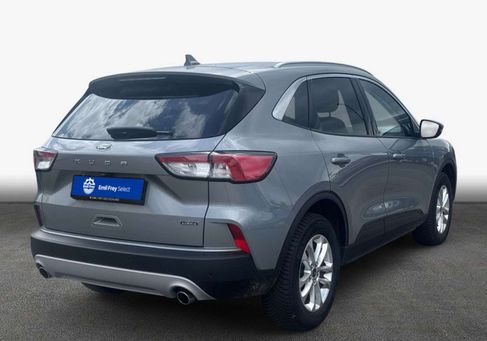 Ford Kuga, 2022