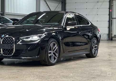 BMW 4 Serija, 2022