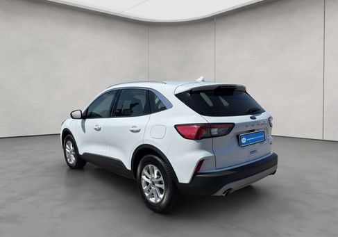 Ford Kuga, 2022