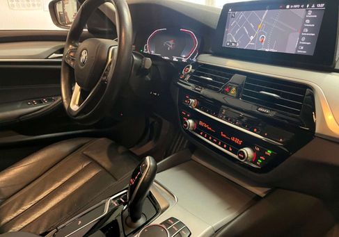 BMW 530, 2020