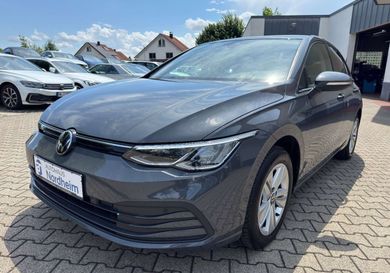 Volkswagen Golf, 2023