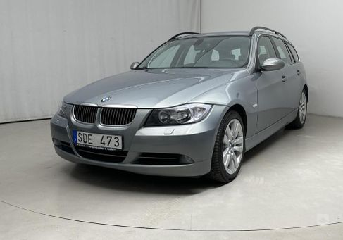 BMW 330, 2007