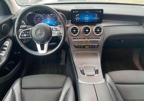 Mercedes-Benz GLC 300, 2021