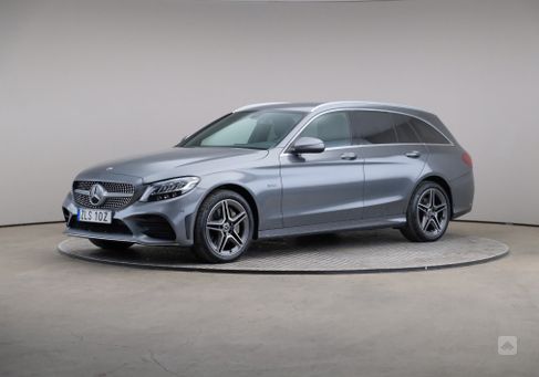 Mercedes-Benz C 300, 2020