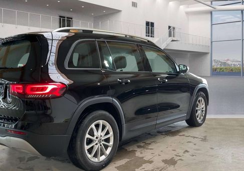 Mercedes-Benz GLB 180, 2023