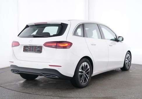 Mercedes-Benz B 200, 2025 3