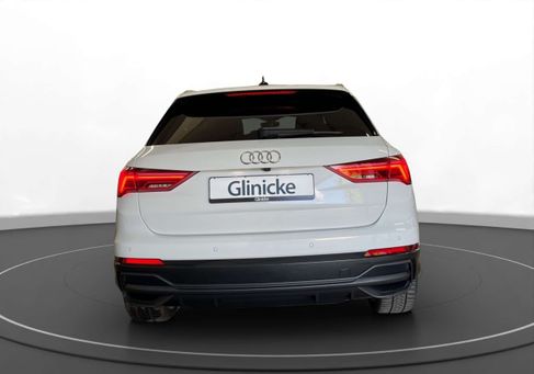 Audi Q3, 2022