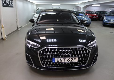 Audi A8, 2022