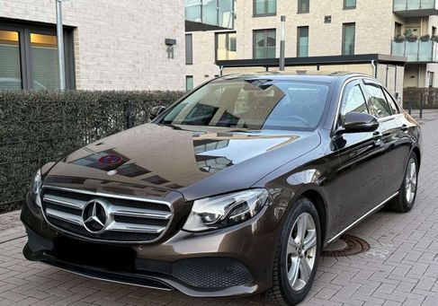 Mercedes-Benz E 200, 2017