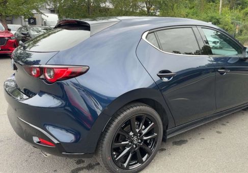 Mazda 3, 2026