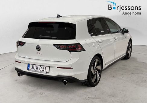 Volkswagen Golf, 2026 3
