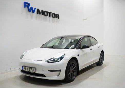 Tesla Model 3, 2021 2