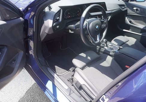 BMW 118, 2023