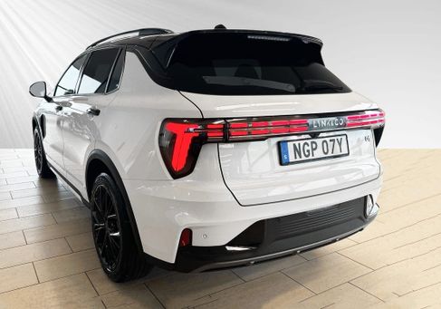 Lynk &amp; Co 01, 2025 3