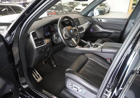BMW X5, 2023