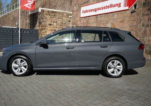 Volkswagen Golf, 2021 3