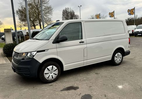 Volkswagen T6 Transporter, 2022