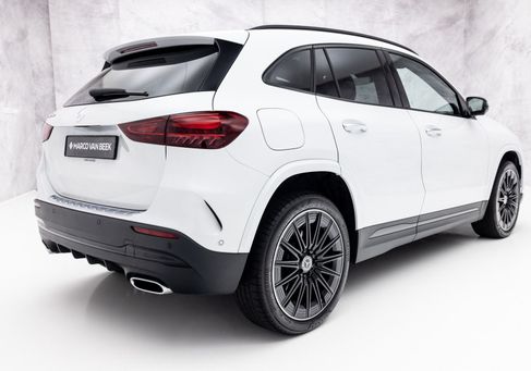 Mercedes-Benz GLA 250, 2024