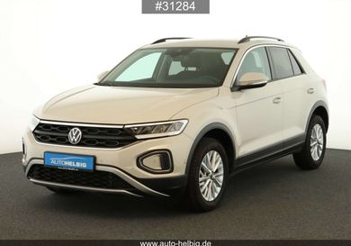 Volkswagen T-Roc, 2023