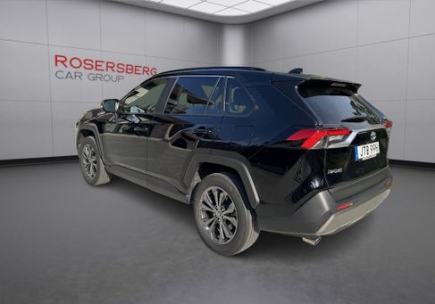 Toyota RAV 4, 2024 3