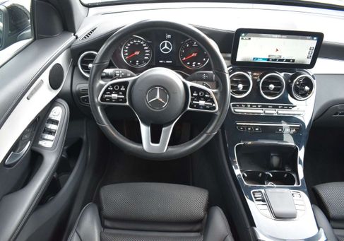 Mercedes-Benz GLC 200, 2021