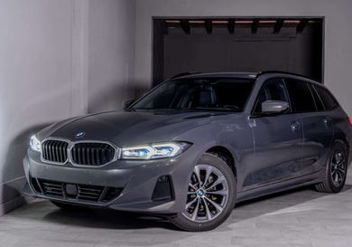 BMW 318, 2023