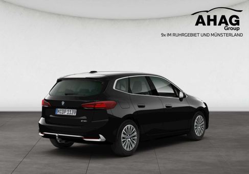 BMW 218, 2022 2